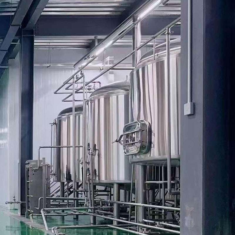 石峰精酿啤酒设备